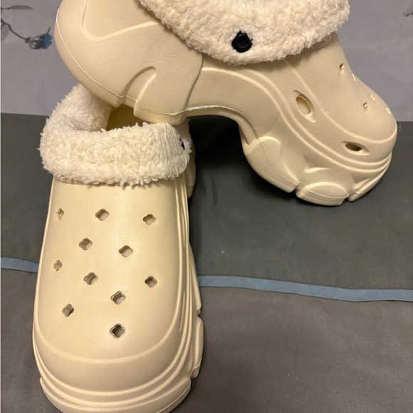 Cream Fleece-Lined Clogs - Picture 4 of 4